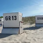 Apartment Modernes Reetdach-ostseeferienhaus Bella Mare, Insel Usedom Mit Sauna, Kamin & Sonnenterrasse Zirchow