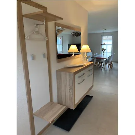 Modernes Reetdach-ostseeferienhaus Bella Mare, Insel Usedom Mit Sauna, Kamin & Sonnenterrasse *