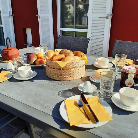 Modernes Reetdach-ostseeferienhaus Bella Mare, Insel Usedom Mit Sauna, Kamin & Sonnenterrasse *