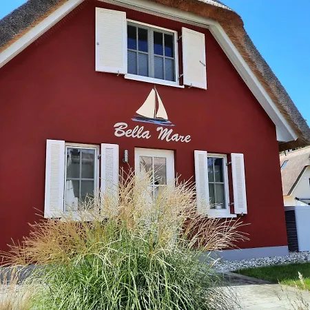 Modernes Reetdach-ostseeferienhaus Bella Mare, Insel Usedom Mit Sauna, Kamin & Sonnenterrasse